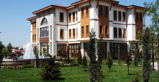 Pursaklar Belediyesi Yeni Başkanlık Binasına Taşındı